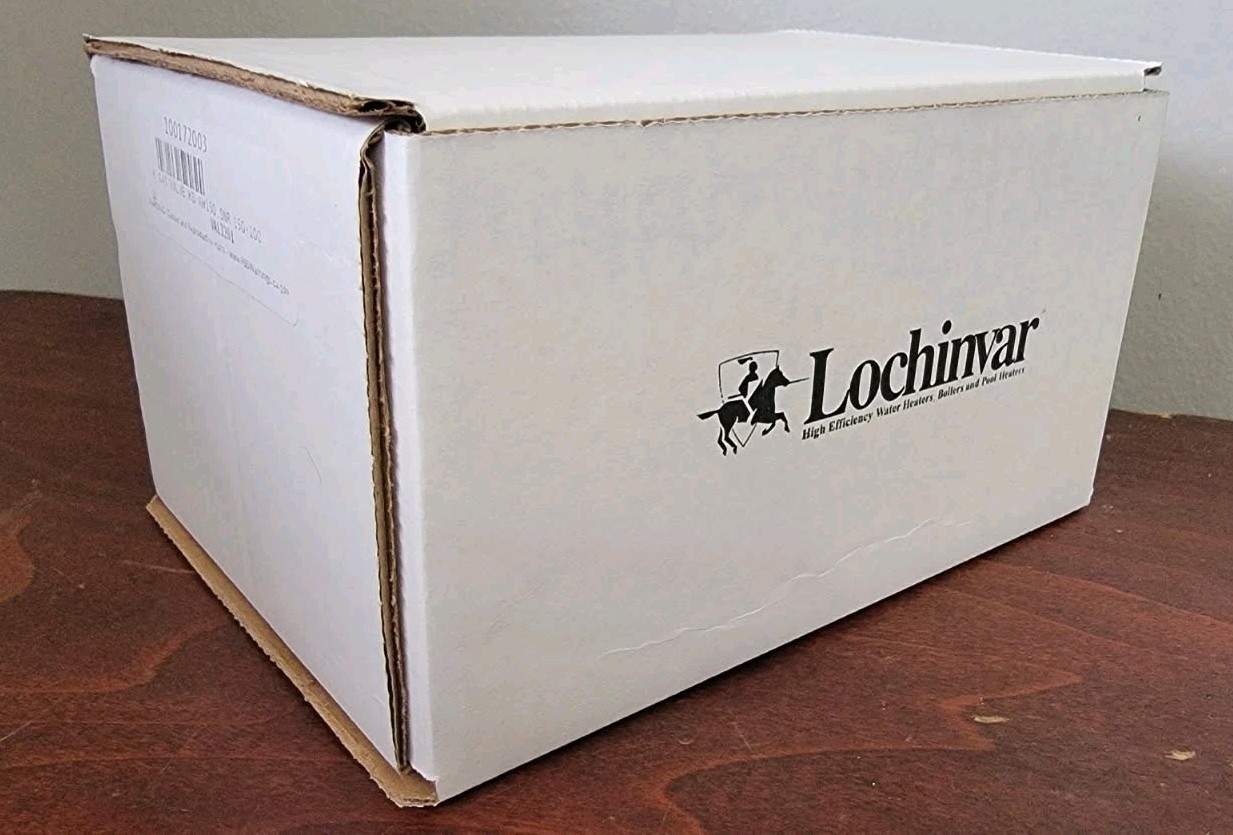 Lochinvar Gas Valve 100172003 / VAL3201