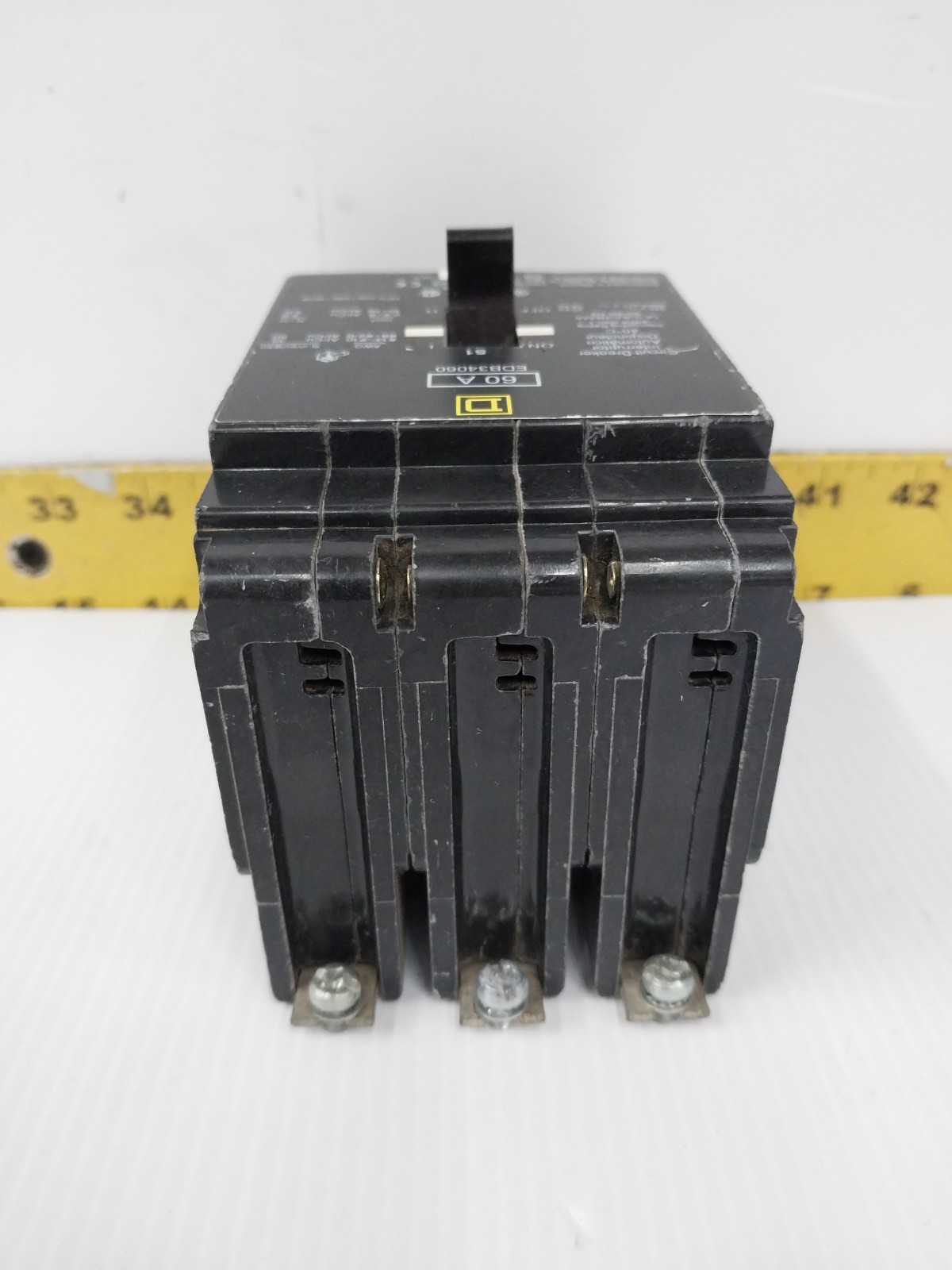 Square D 60 Amp Bolt-On Circuit Breaker 240 / 480Y/277 VAC 3 Pole EDB34060