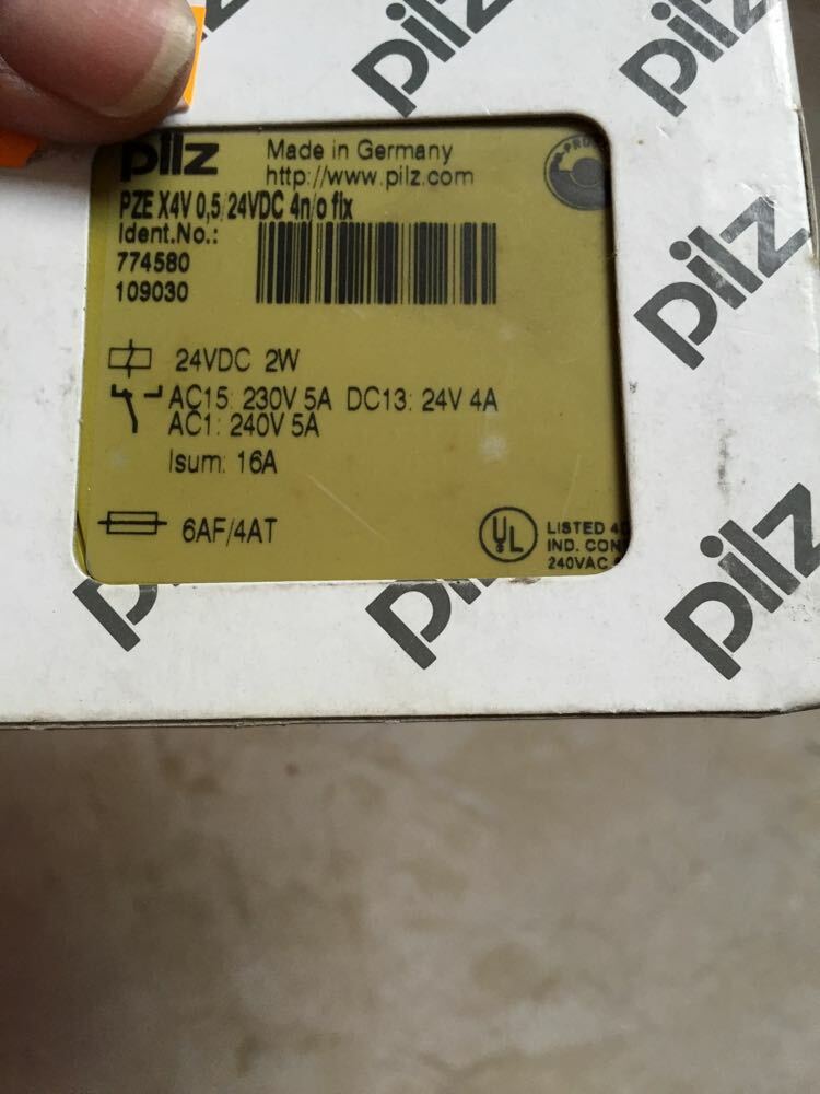 PILZ module 774580 PZE X4V 0,5/24VDC 4n/o fix NEW