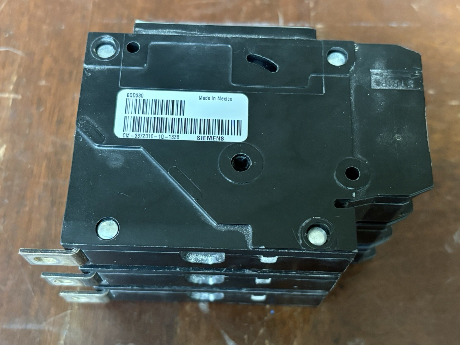 Siemens BQD330 Molded Case Circuit Breaker | 30A | 3-Pole | 480Y/277V | Bolt-On