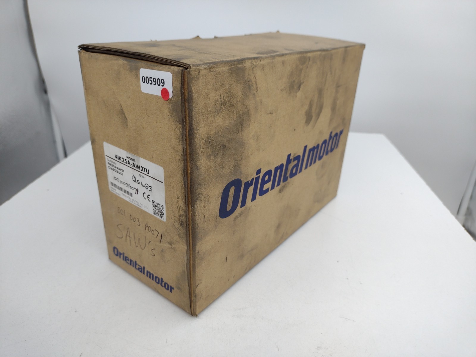 *** Oriental Motor 4IK25A-AW2TU Induction Motor 4IK25A-AW2TU 25W 110VAC 1450RPM