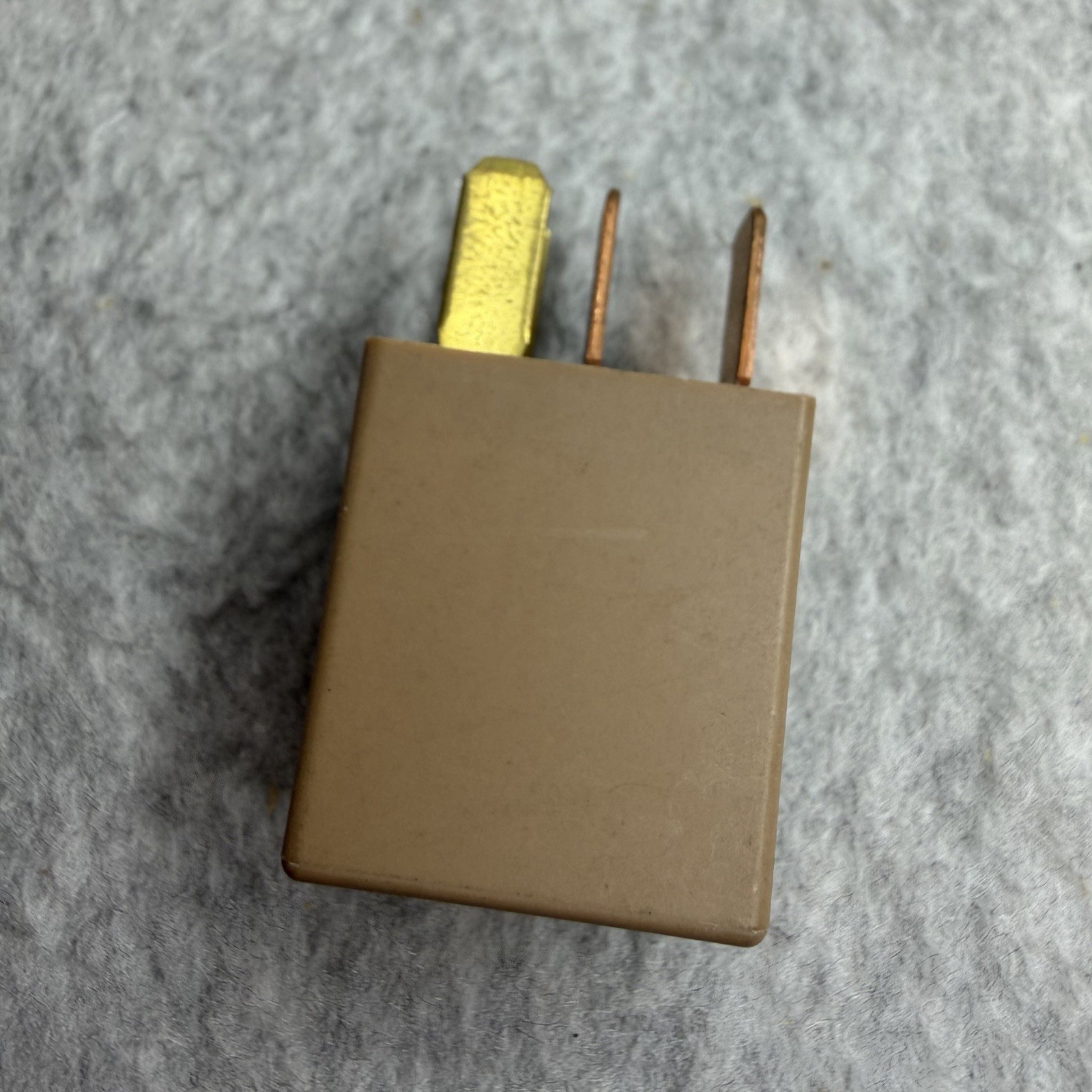 Hyundai Kia Relay 95220-2S000 DC 12V 35A 4 Pin Power Automotive Relay Nidec