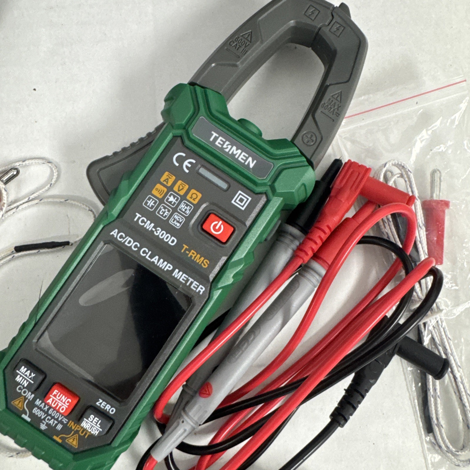 Lot of 3 CLAMP METERS & TESTERS – SEE DETAILS – TCM-300D, HT208D, CL120