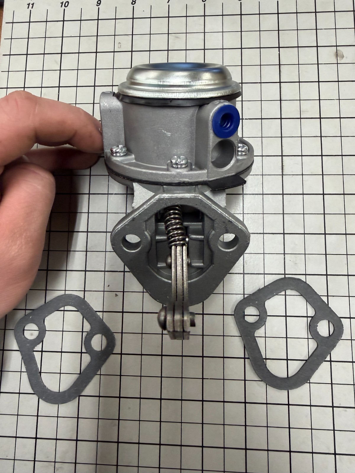 New fuel pump to replace 404769R91 IH C200 C175 C157