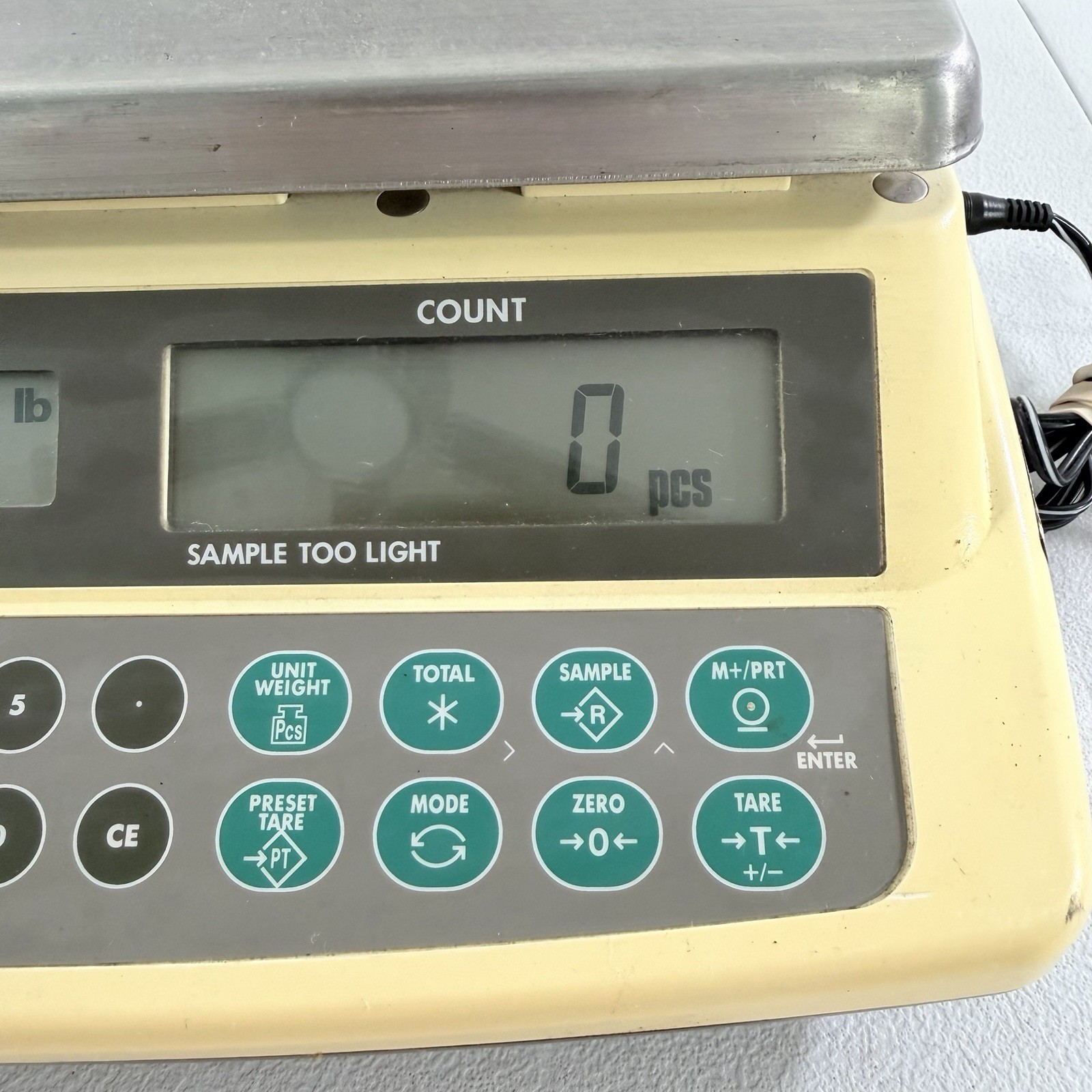 A&D HC-6KB Precision Counting Scale 12lb X 0.002lb 6kg X 0.001kg W/ Cord TESTED