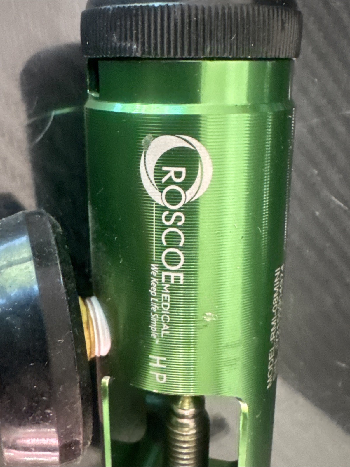 Roscoe Medical RMI-08MINI Tank Regulator 0-8 LPM, CGA-870