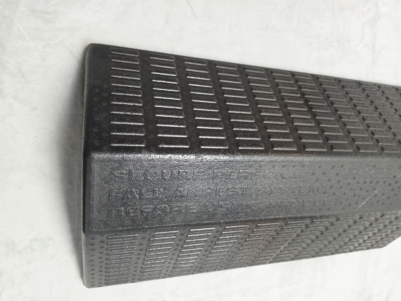 THE PITCH HOPPER 32″ Black series