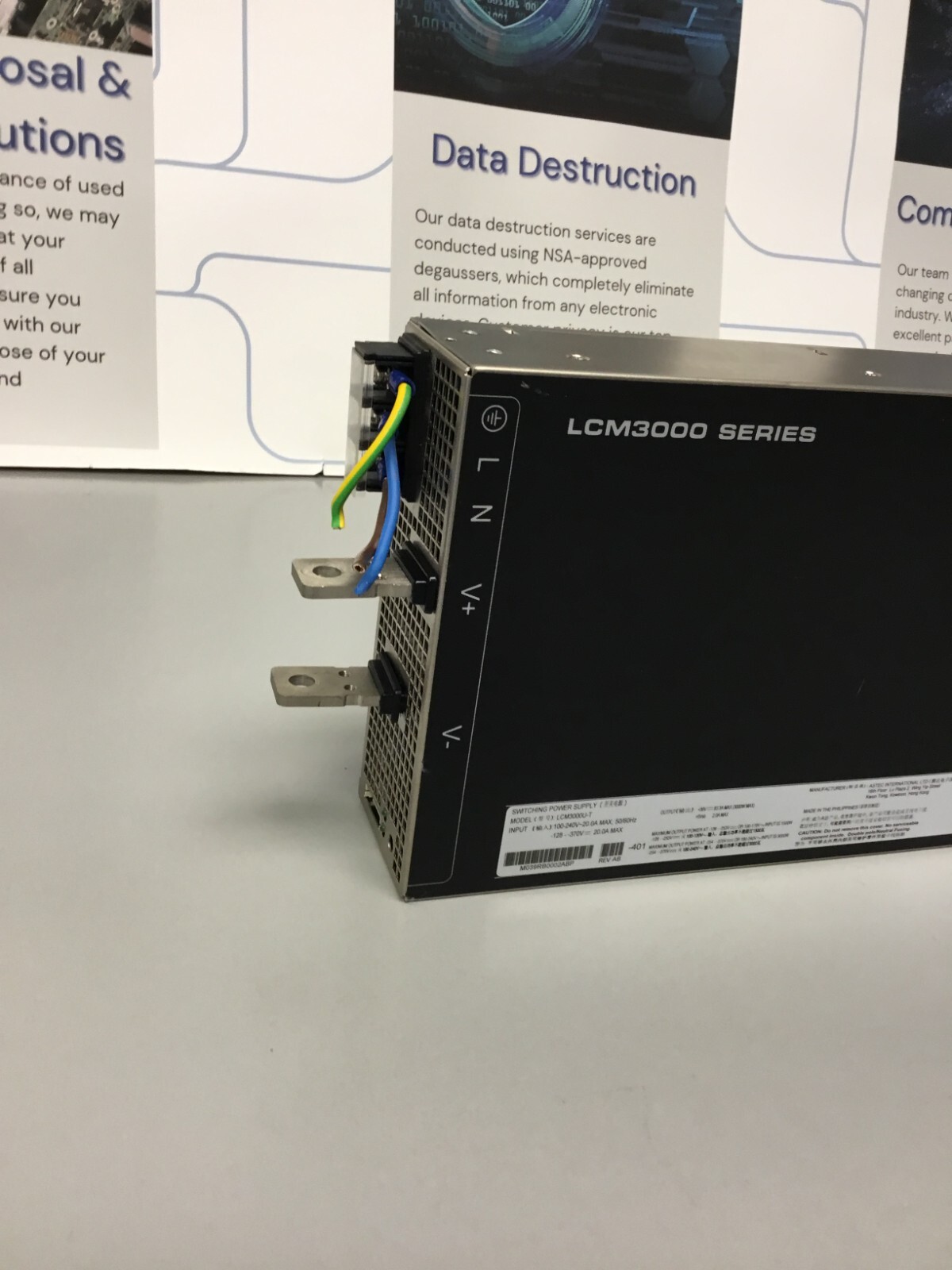 Artesyn LCM3000U-T Series 3000W AC-DC Switching Power Supply !!GOOD CONDITION!!!