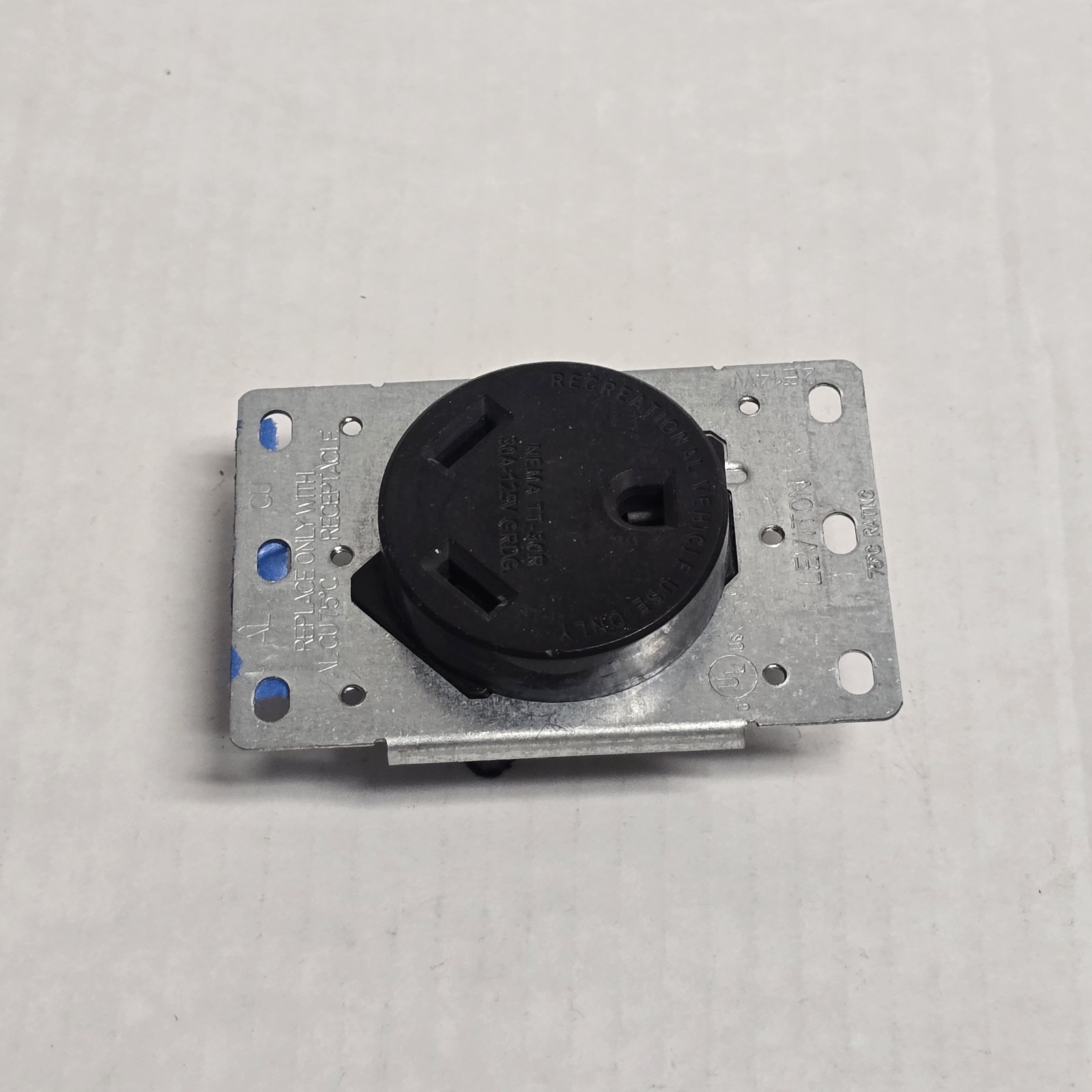 Leviton 30 amps 125 volt Black Outlet TT-30R 7313 Power Receptacle Flush Mount