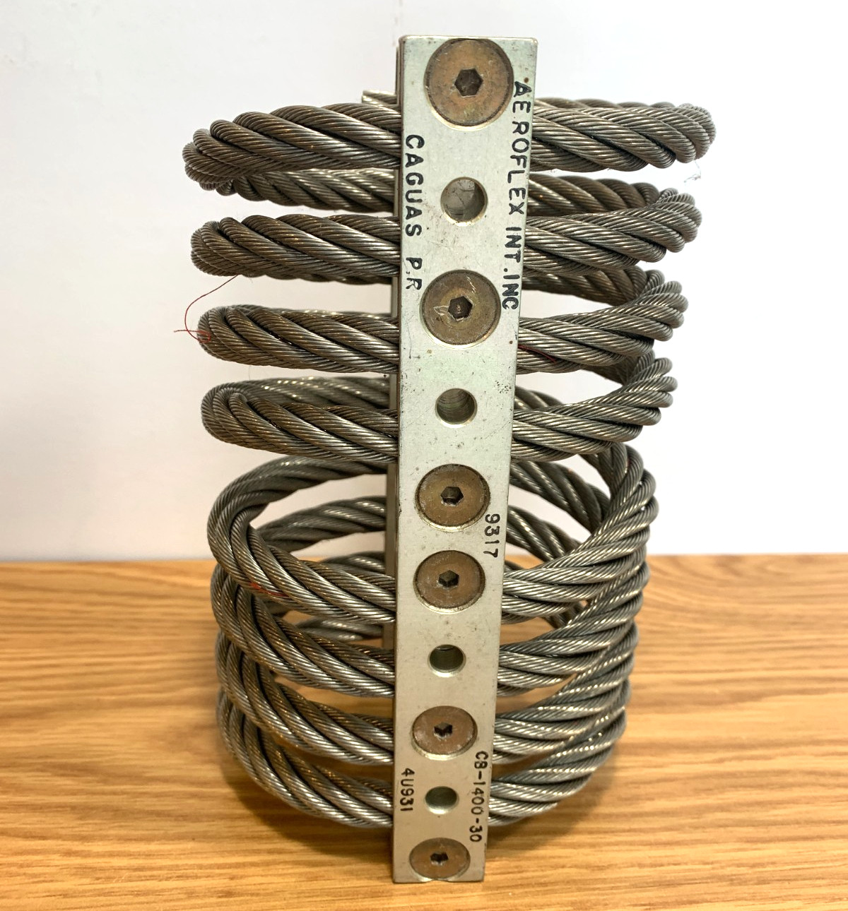 Aeroflex Intl 8 1/2″ Machine Shock Mount #9317 New SURPLUS