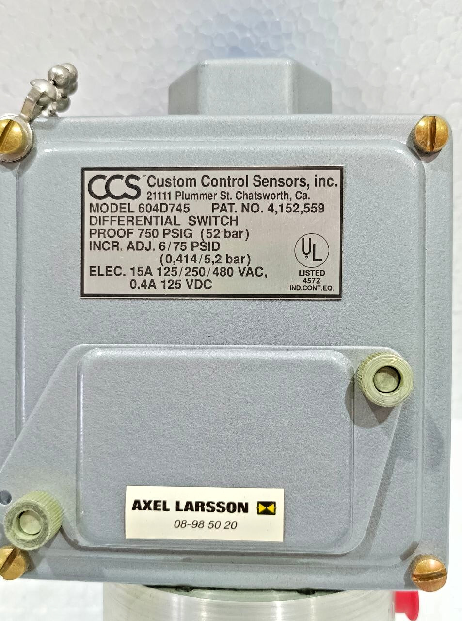 CSS 604D745 4,152,559 DIFFERENTIAL SWITCH PROOF 750PSIG 52BAR NEW FAST SHIPPING