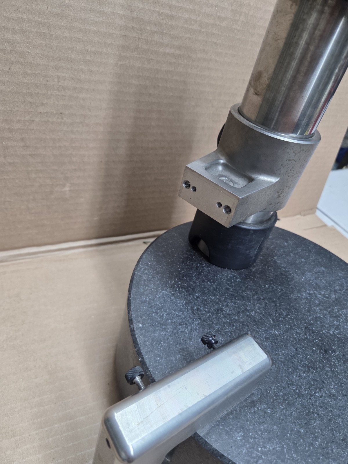 Heidenhain 244 154-01 MS 200 Gauge Stand, ø10in Base, ø3in x 10in Column