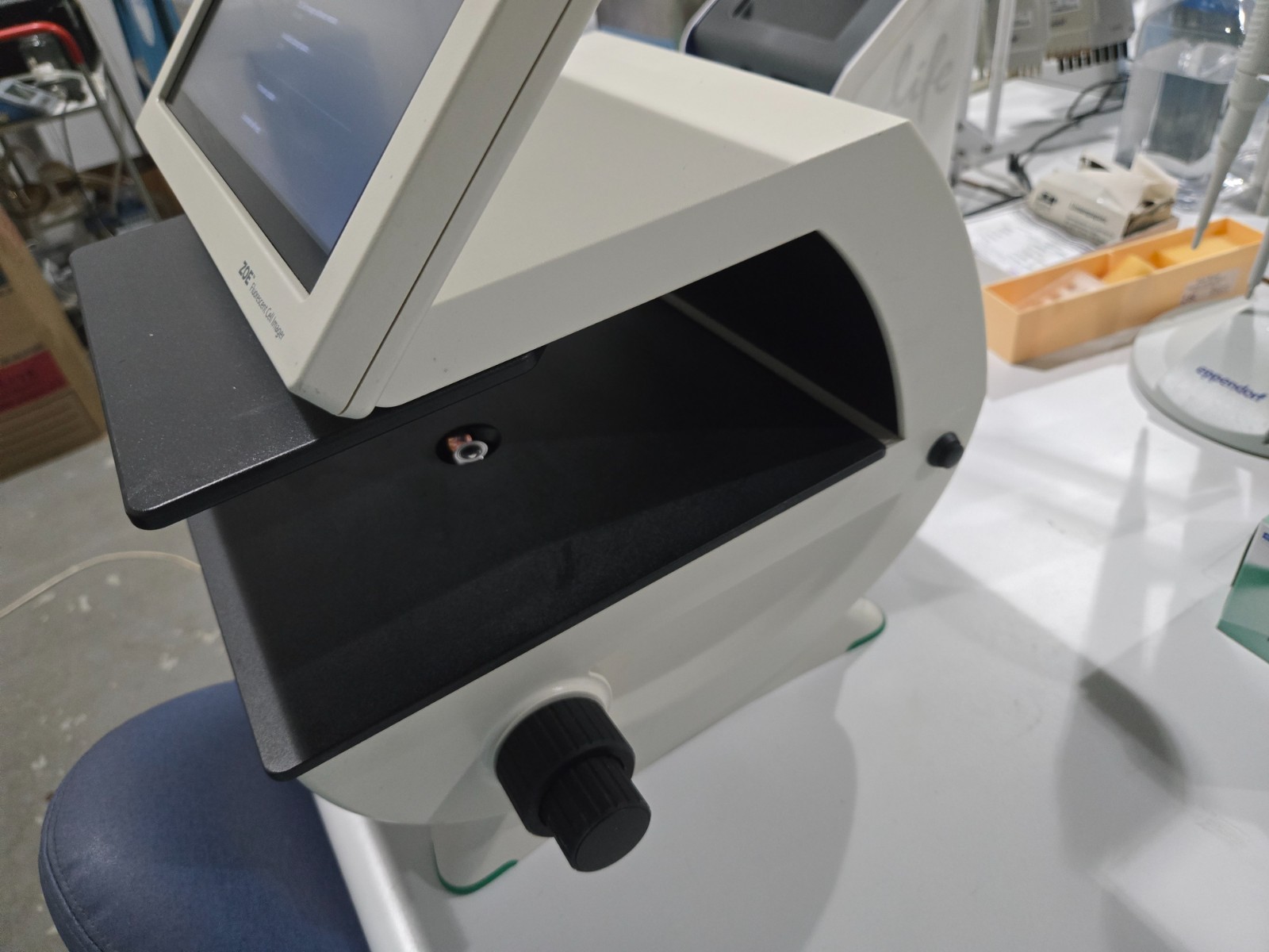 Bio-Rad ZOE Fluorescent Cell Imager/microscope