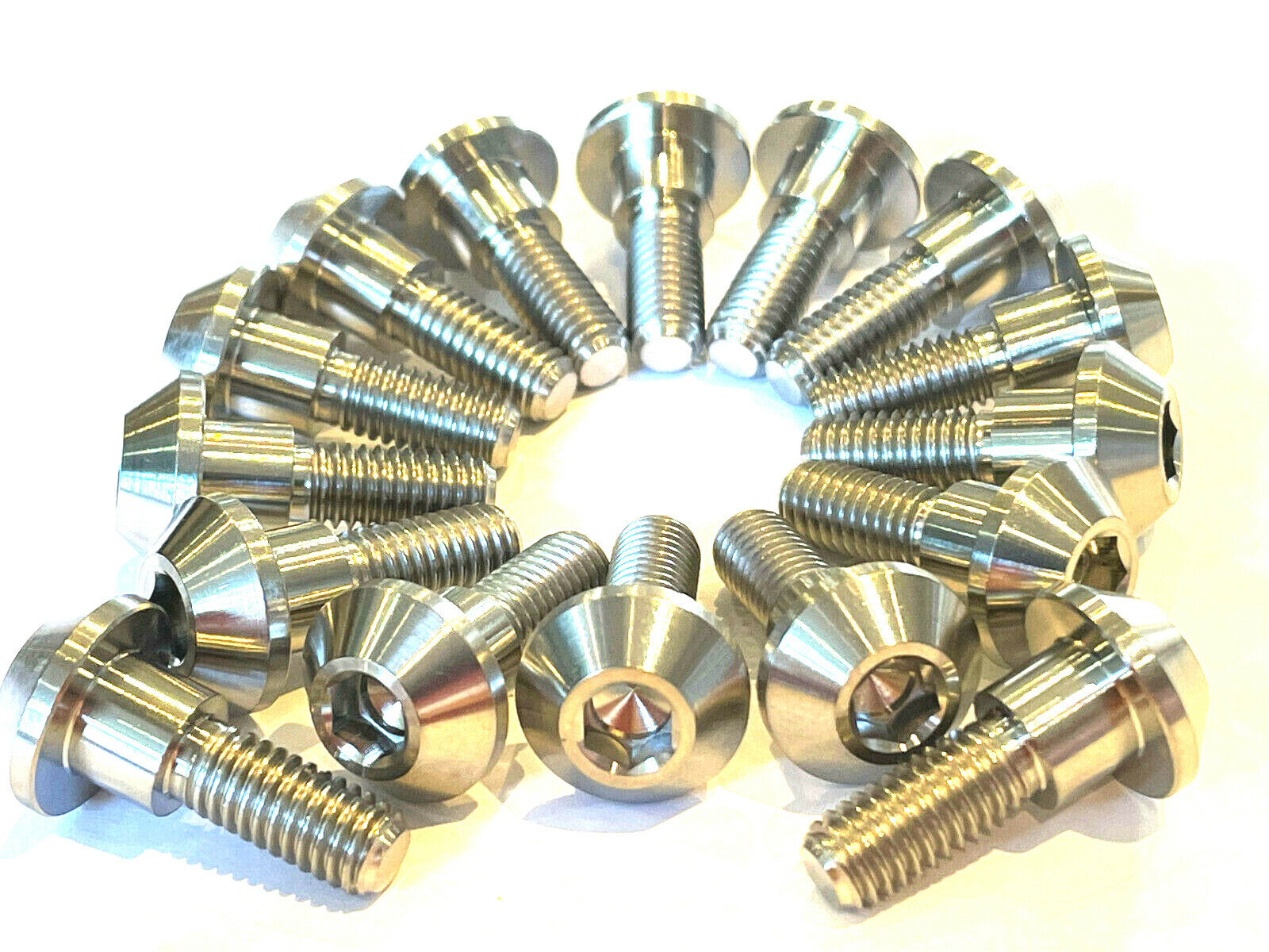 Yamaha MT09 2013-2026 TITANIUM FRONT BRAKE DISC ROTAR BOLT PACKS RACE SPEC GR5