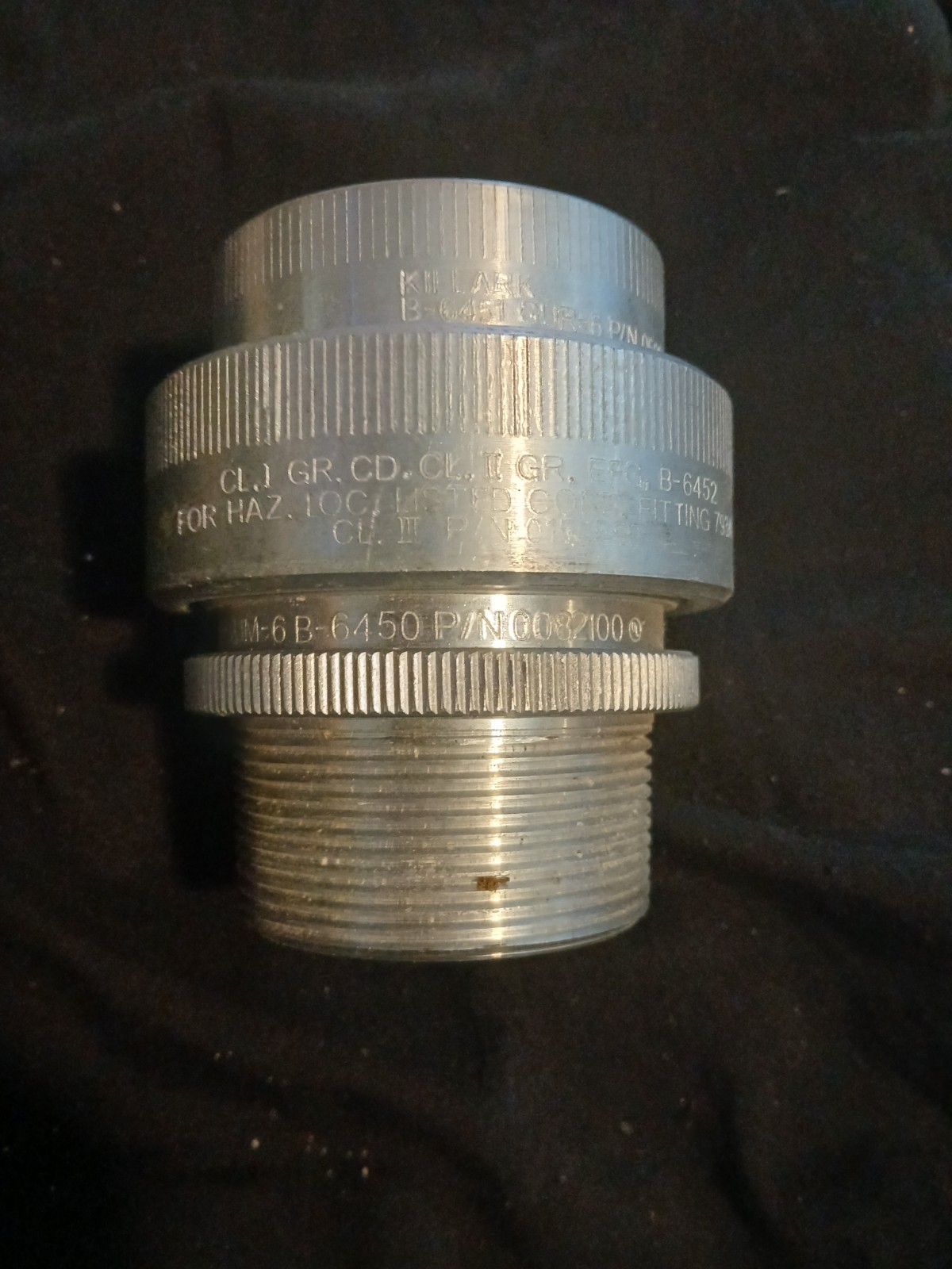 New Killark GUM-6 Male to Female 2″ Conduit Fitting