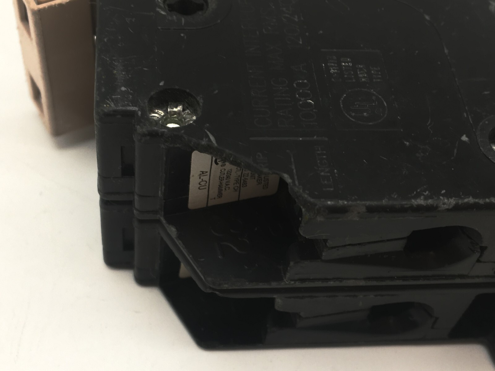 Cutler Hammer CH230 Circuit Breaker 30A 120/240V 1PH 2P 30A Plug In CHIP USED
