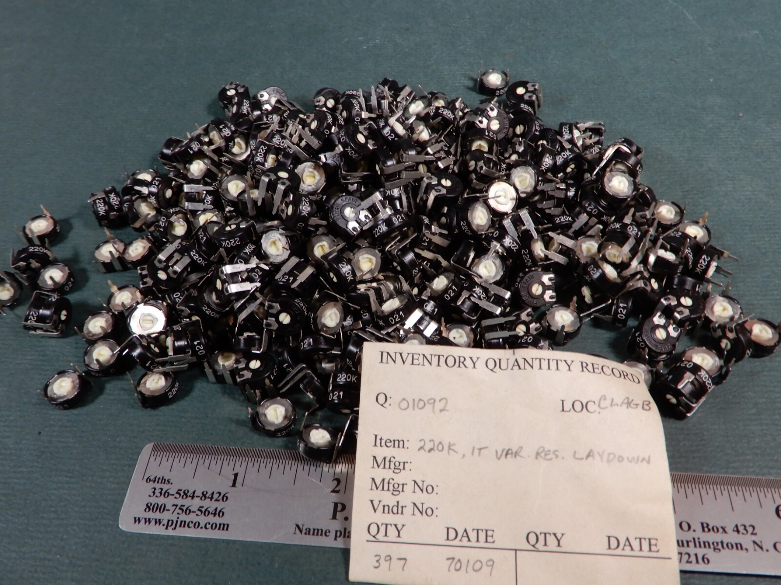 Piher Lot of 220KΩ PCB Mount Variable Resistors Potentiometers Qty 390!!