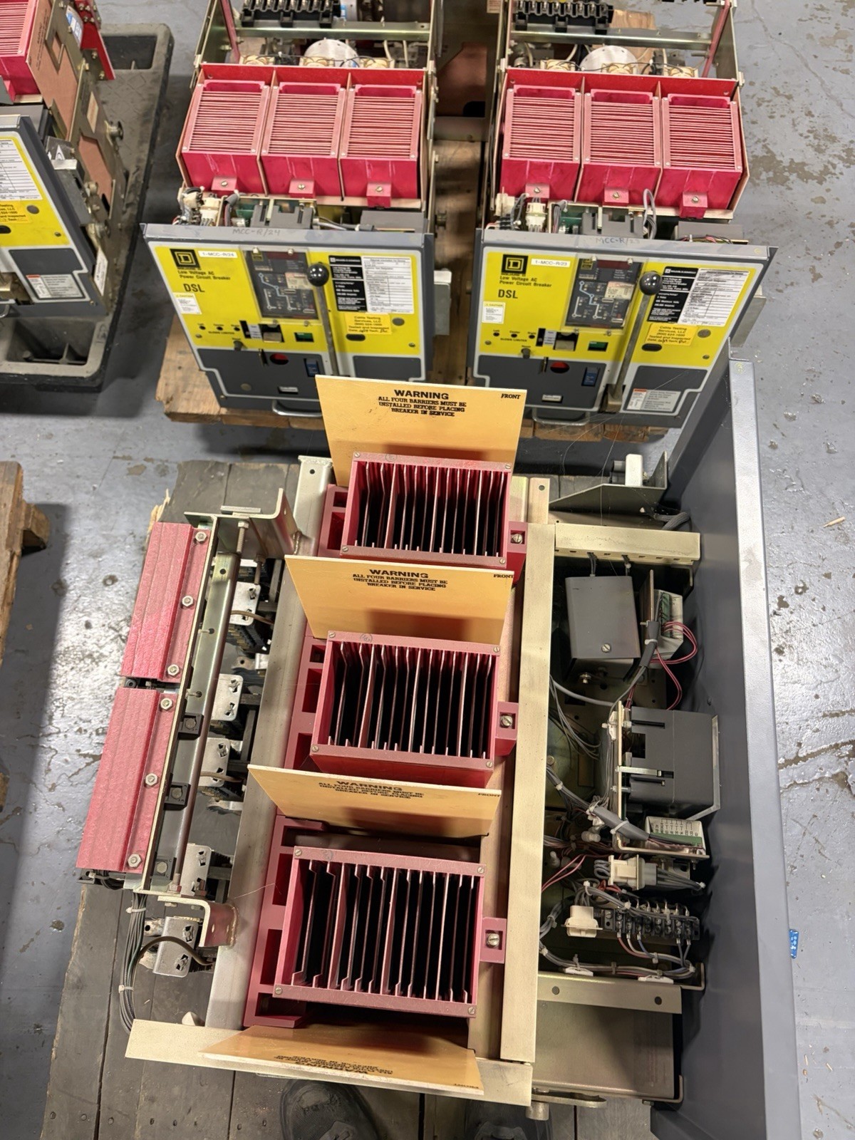 Square D DS-840 4000A Power Circuit Breaker 4000 Amp MO DS840 USED