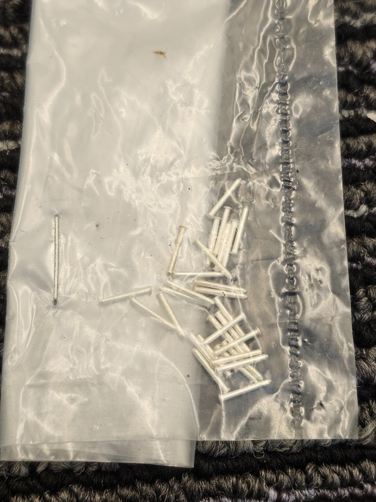 (1791 PCS) API Technology 79-5350-0088: Tubular Feed-Through Capacitors