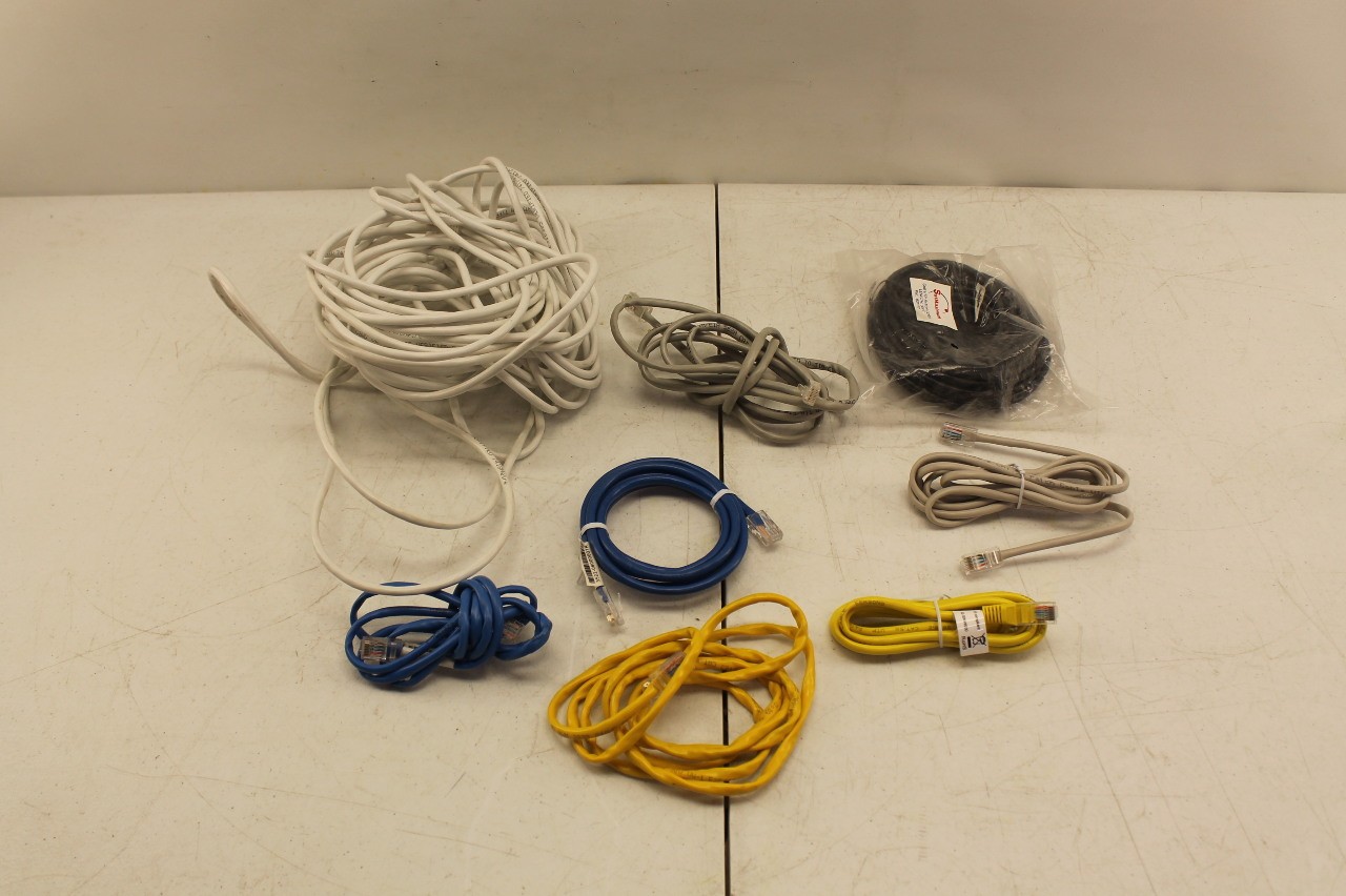 Ethernet Cables Lot Of 25 CAT5 CAT6 (See Details)