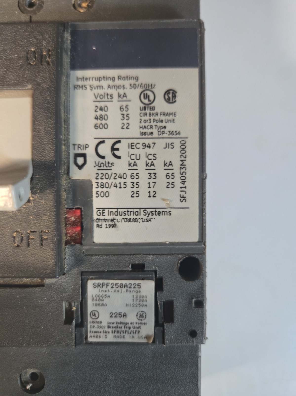 GE SFHA36AT0250 250A 600V Circuit Breaker