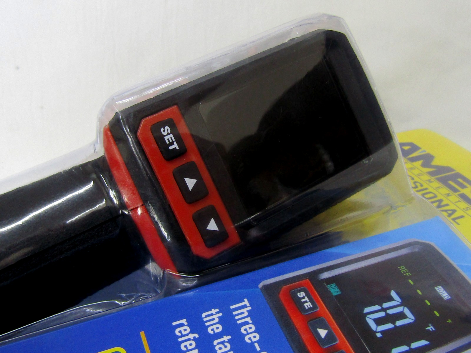 AMES Professional 20:1 InfraRed Laser Thermometer IR20