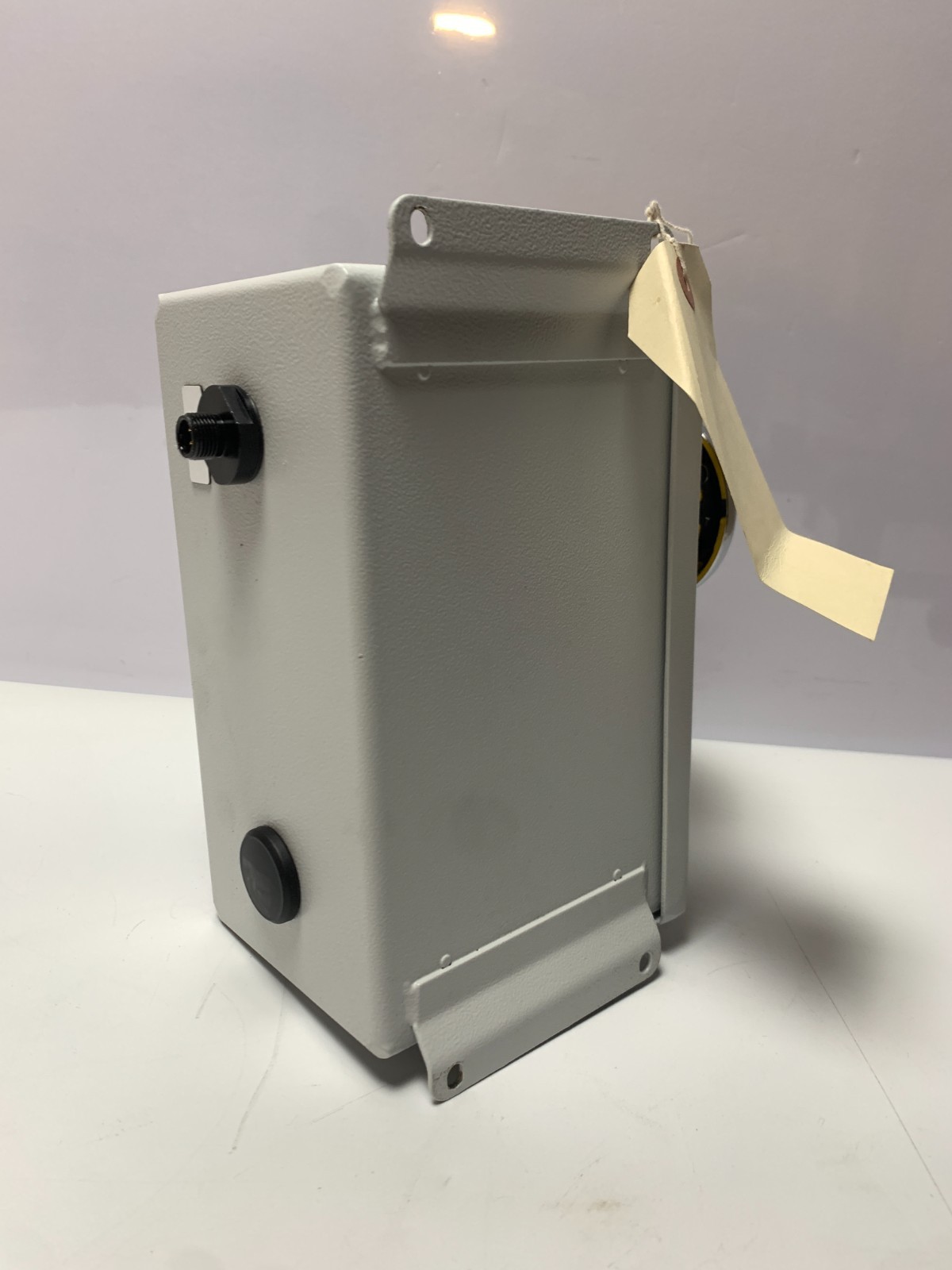 Allen Bradley 800P-F2CAV / HOFFMAN E3PBX/SPL 8.5″ x 5.10″ x 4.10″