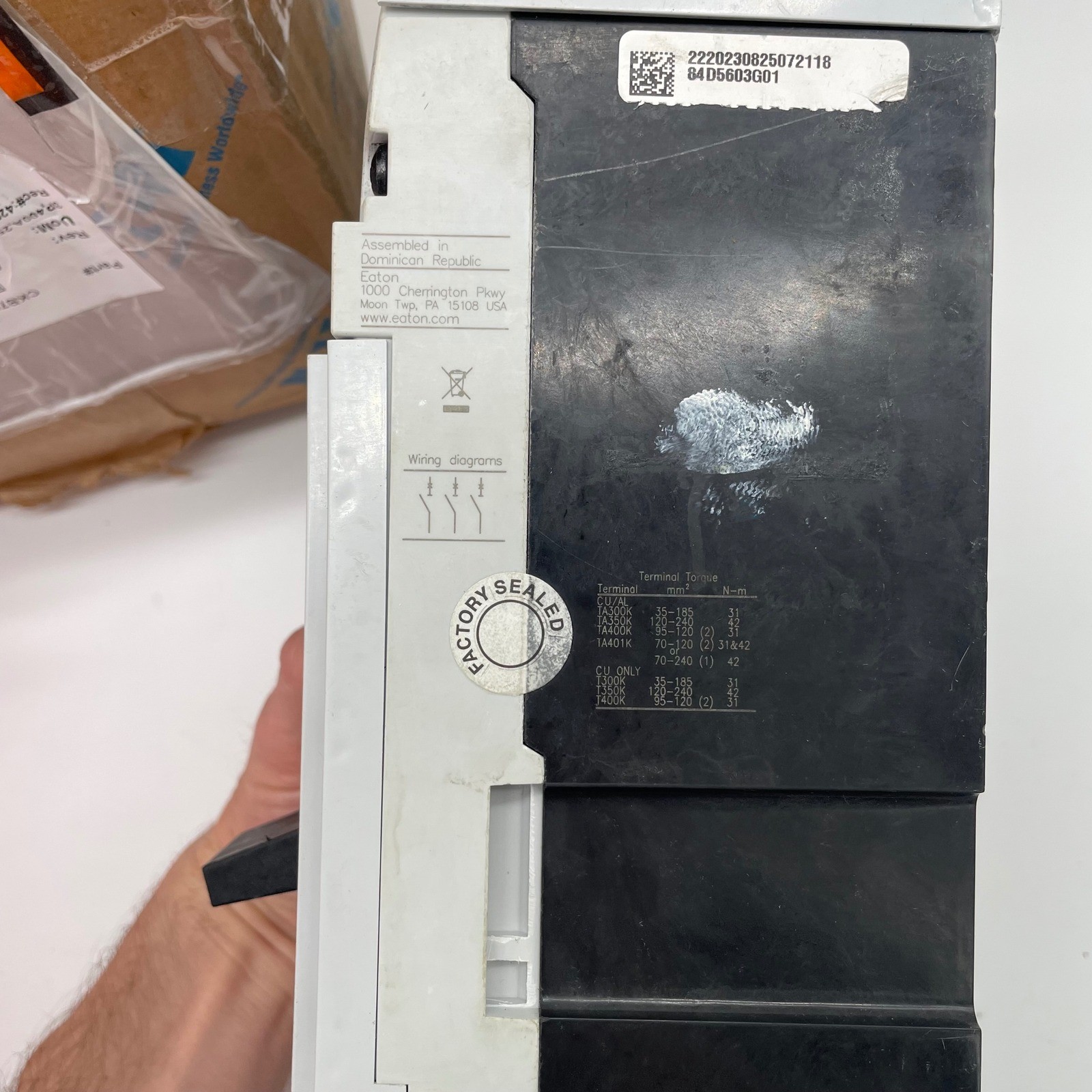 Eaton PDG33F0400B2NJ Power Defense 400A 3-Pole 600V Circuit Breaker PXR10 NIB