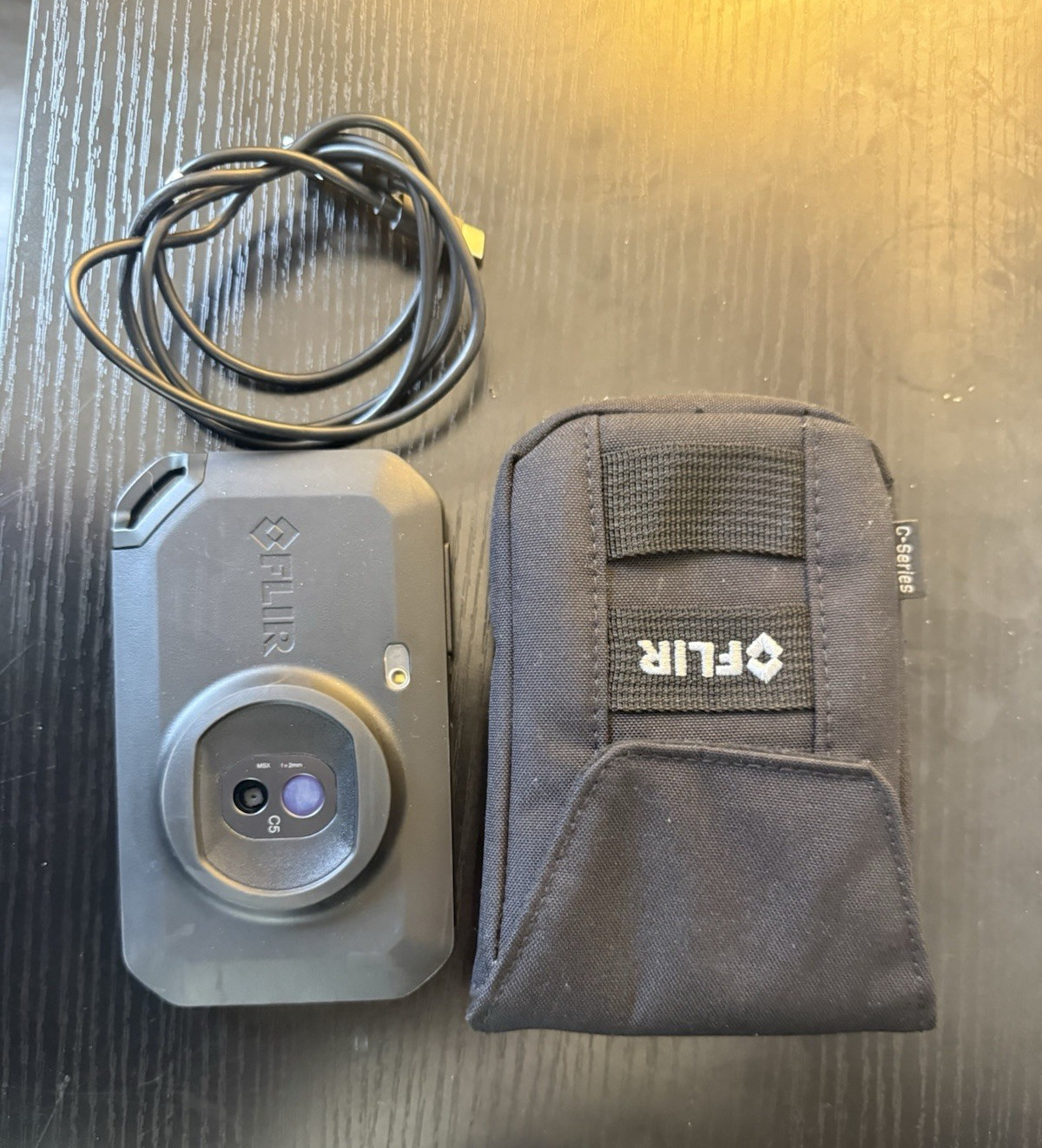 FLIR C5 Handheld Thermal Camera w/ Carry Case Pouch and USB Cable