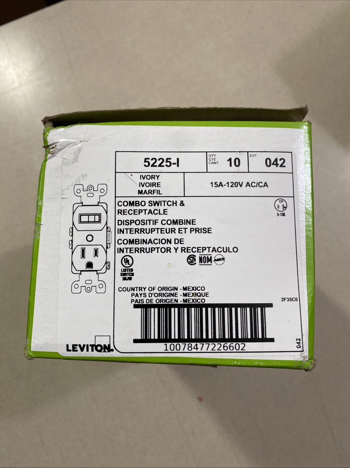 10-Leviton 5225-I Combo Switch & Receptacle 15A 125V AC/CA Ivory