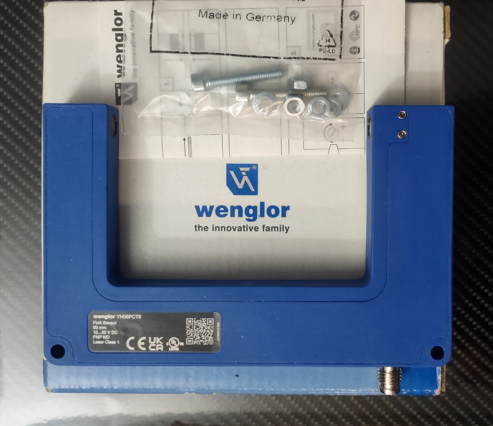 *NEW* Wenglor YH08PCT8 80mm Fork Sensor *NIB*FREE SHIPPING*