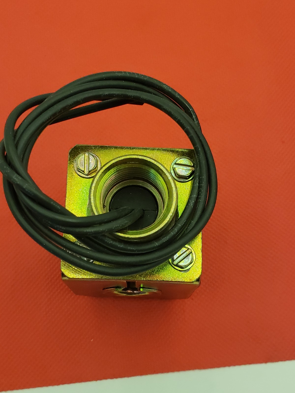 DANNFOSS 018Z762200 GP110/120 110/120 VAC 50/60HZ 17.5W SOLENOID COIL NIB