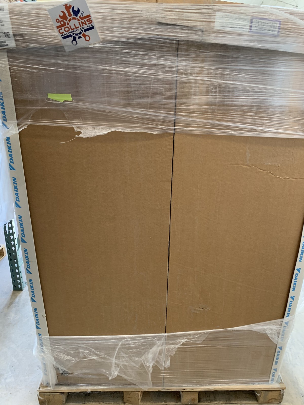 Daikin REYQ120TAYDU 10-Ton VRV IV Air-Cooled Heat Recovery Outdoor Unit 3PH 460V
