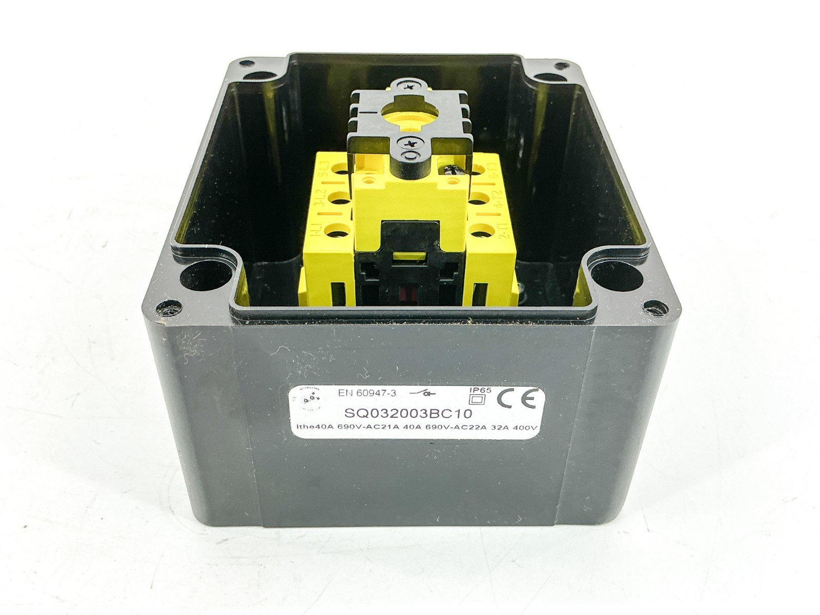 New ASI Giovenzana SQ032003BC10 Disconnect Switch 40A 690V- No Box