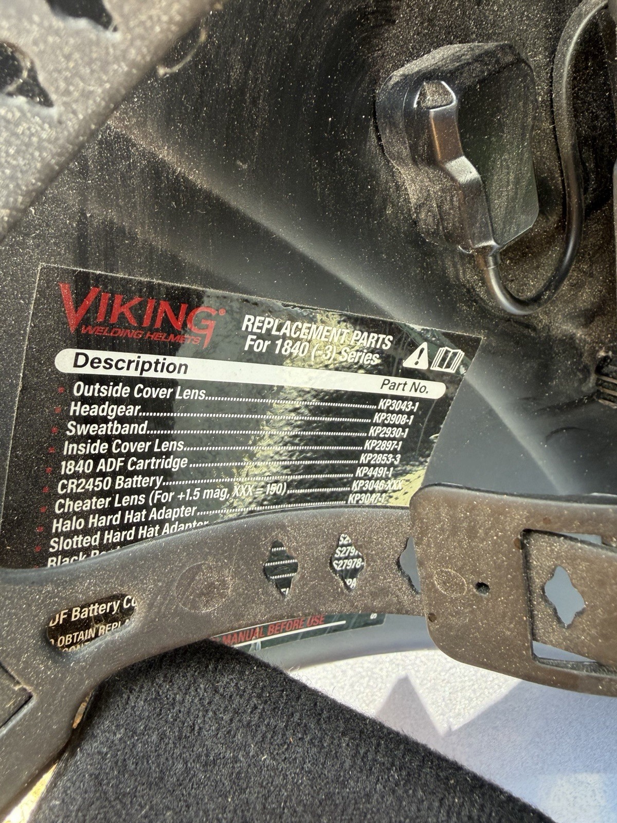 welding helmet auto darkening lincoln viking 1840 Series lightly used