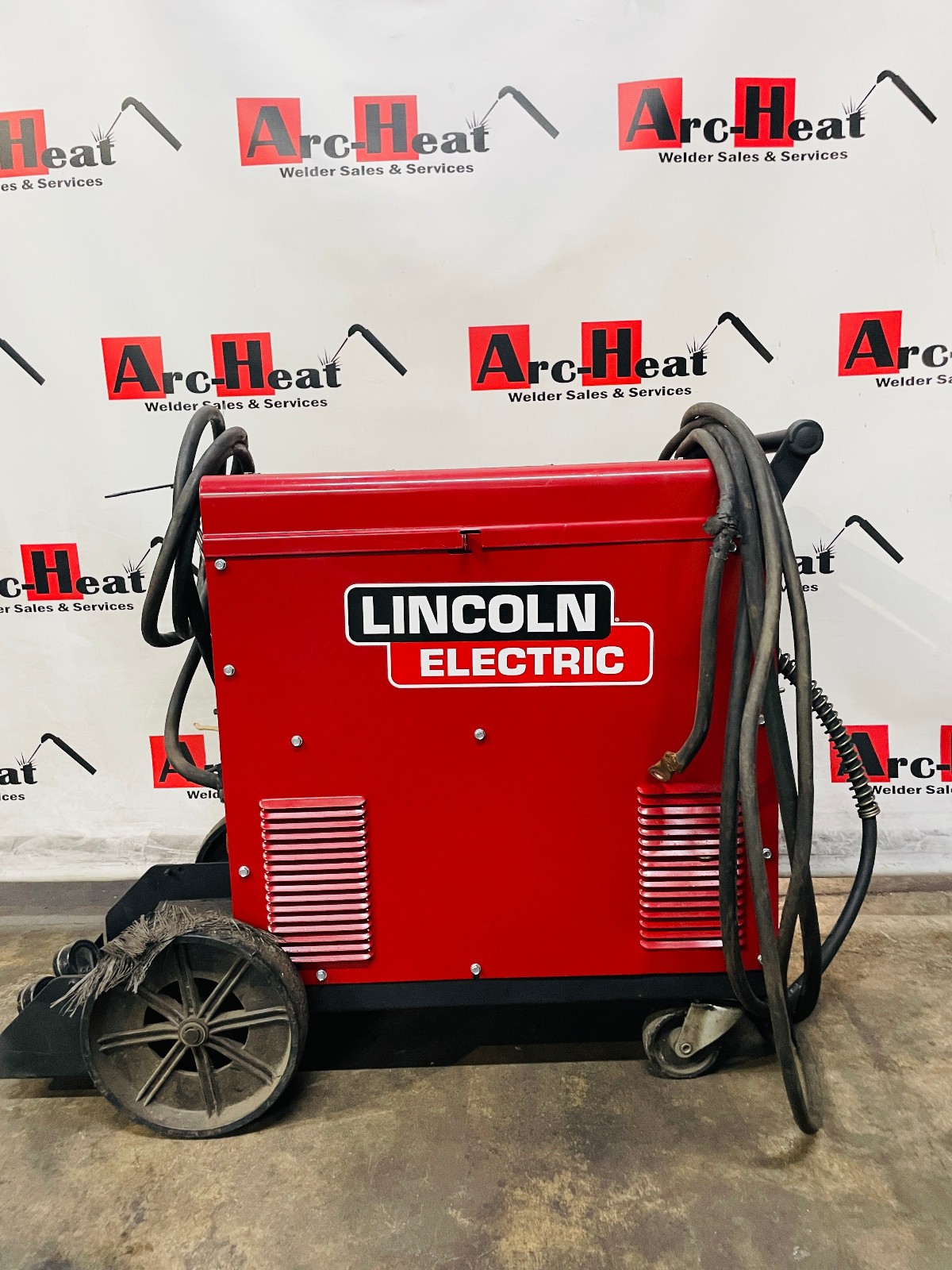 LINCOLN POWERMIG 350MP MIG WELDER