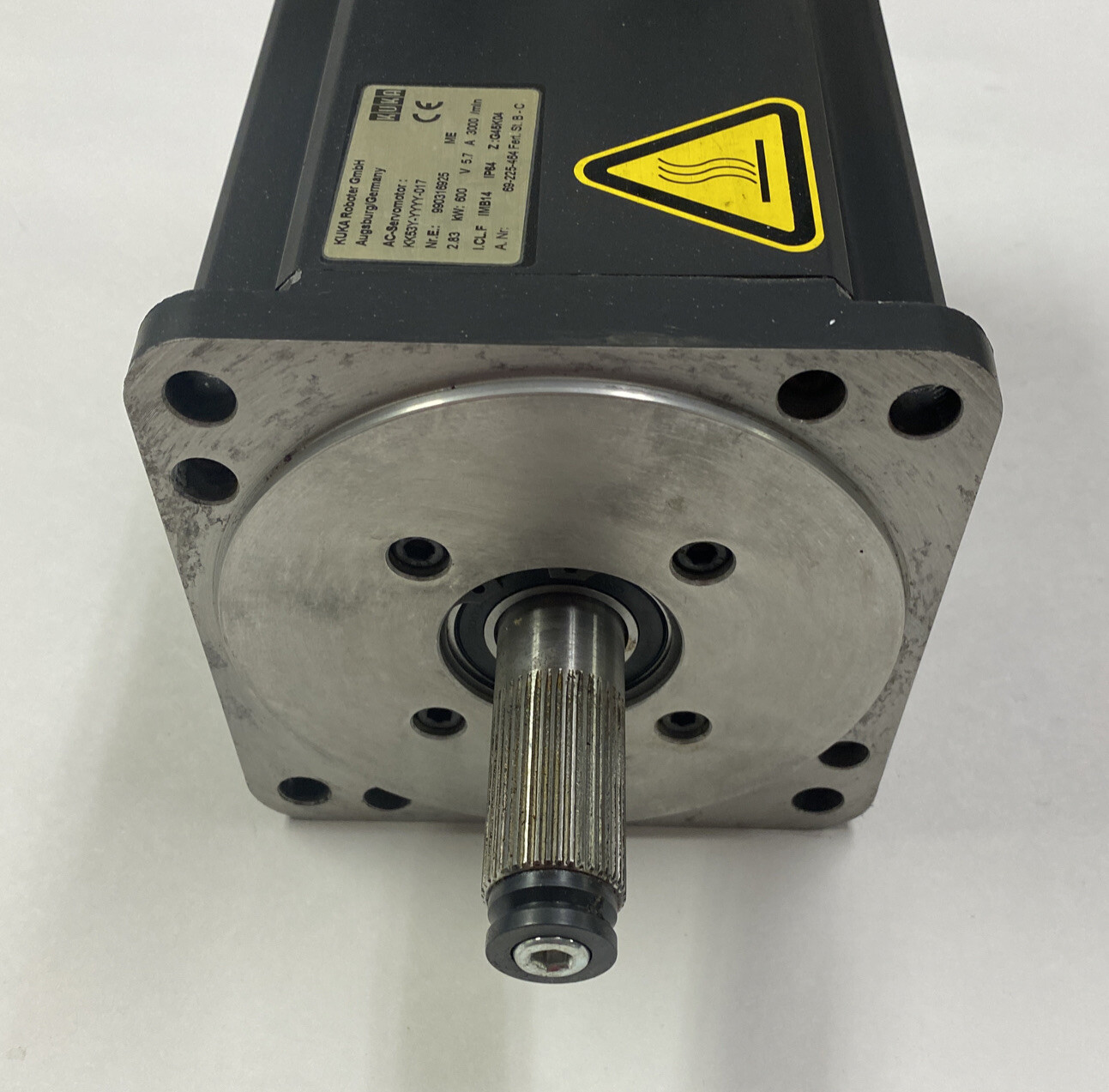 KUKA,KK53Y-YYYY-017,AC SERVO MOTOR 3000RPM 600V