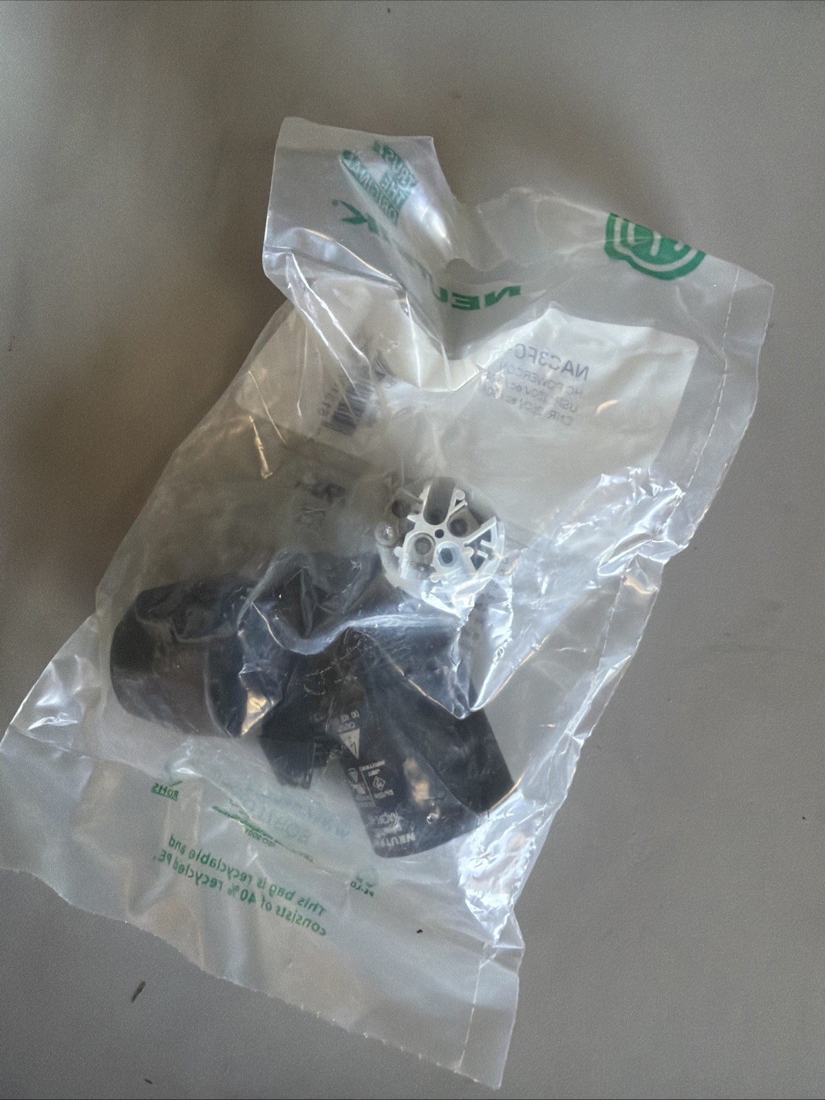 Neutrik NAC3FC-HC powerCON 32 A cable connector
