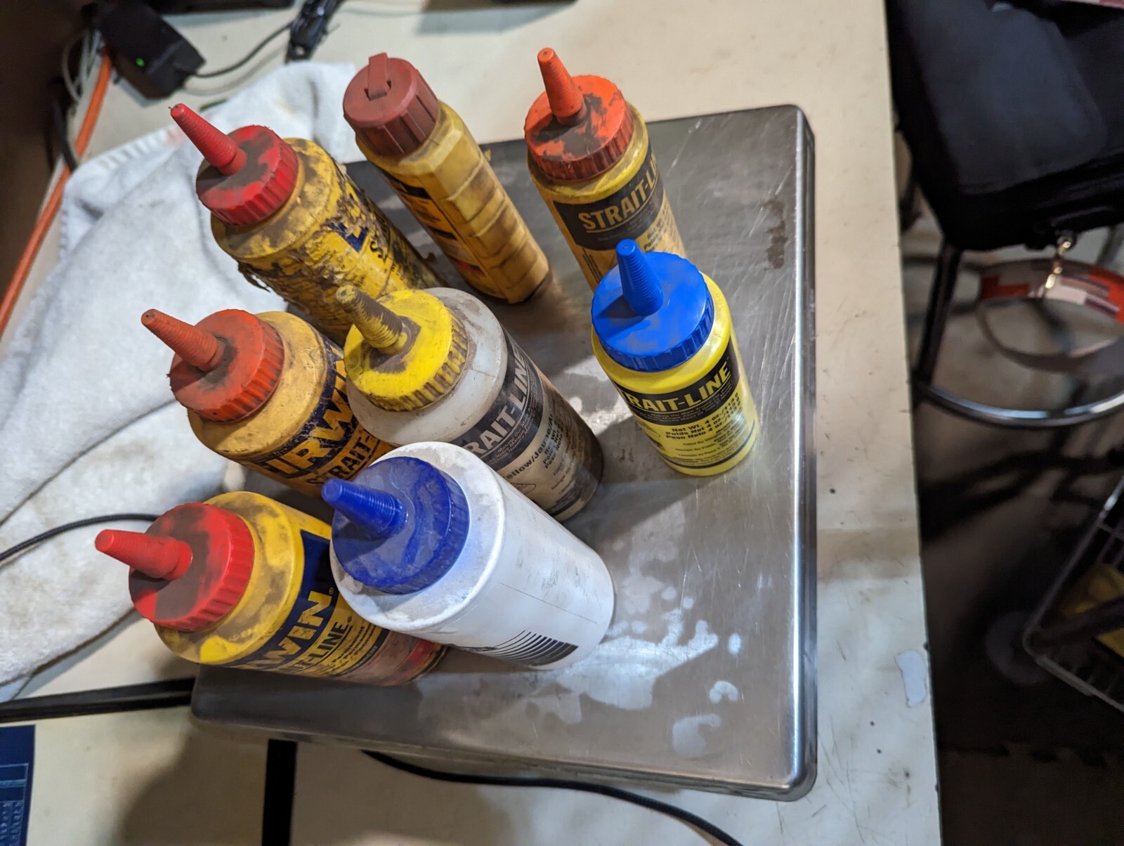 Lot of 9 chalk lines and 3.2 lbs of chalk: Milwaukee 48-22-3910, others