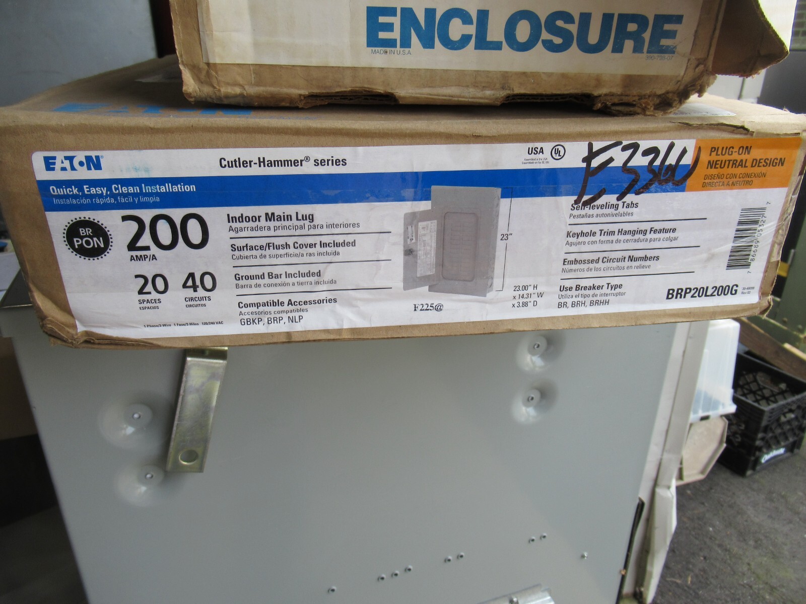 Eaton BRP20L200G Loadcenter 200A Main Lug 120/240V 1PH3W 20/40 CKT -E3360-NEW-B