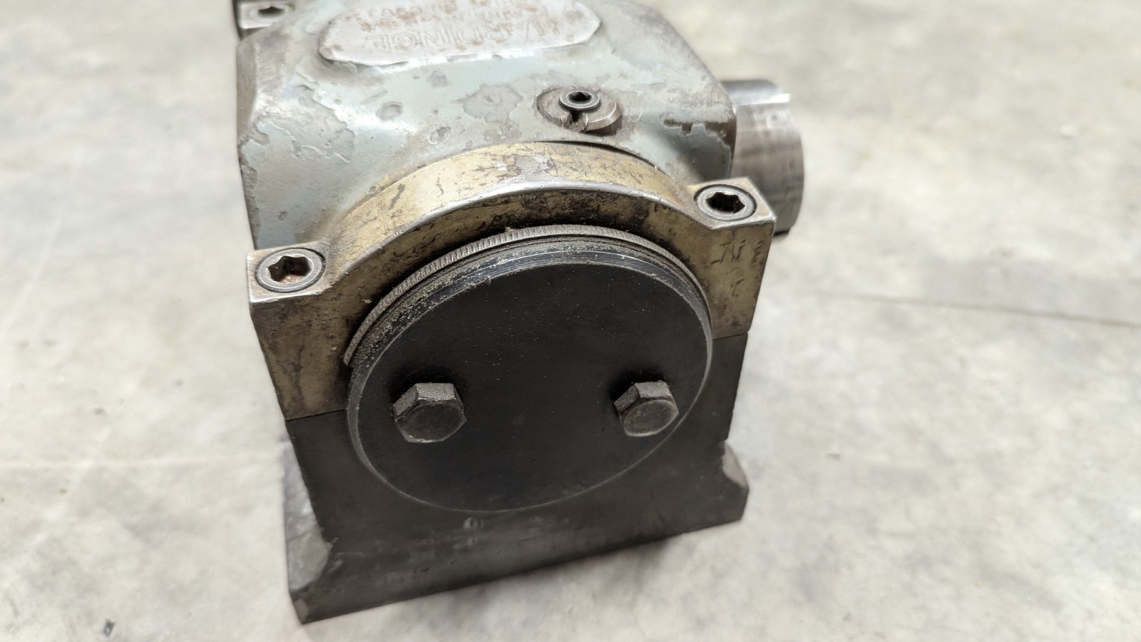 Hardinge dividing head 5C bore 4 deg taper nose 1 index plate *READ DESCRIPTION*