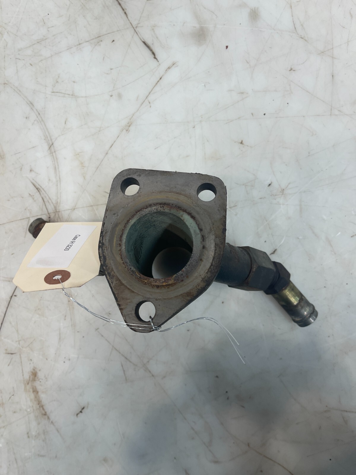 Case IH Patriot 3230 Sprayer Iveco 6.7 Thermostat Housing Water Tube