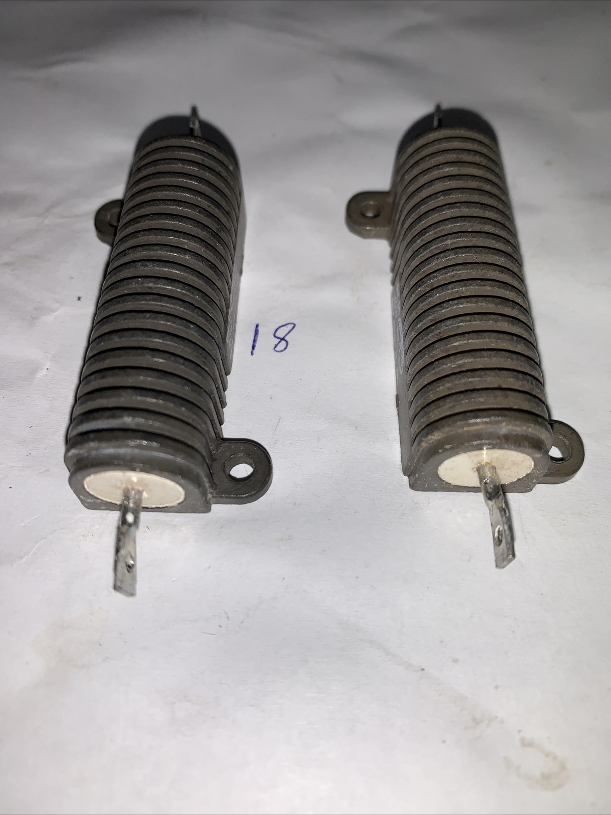 Dale wire wound 900 Ohm 40 Watt Black Resisters Quantity Of (2) *NEW*