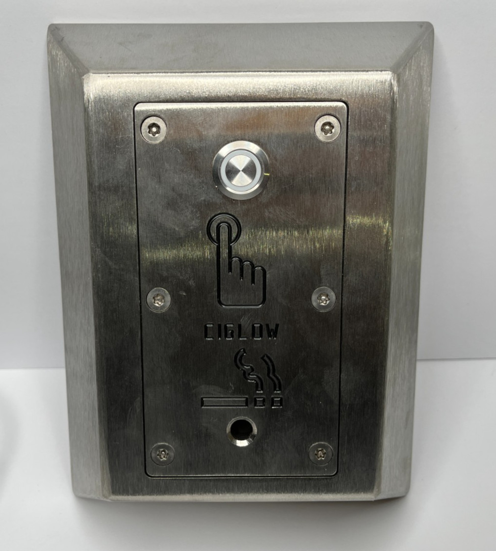 CIGLOW CIG-PS-CT STAINLESS STEEL WALL MOUNTED FLAMELESS LIGHTER 110V 50-60 Hz
