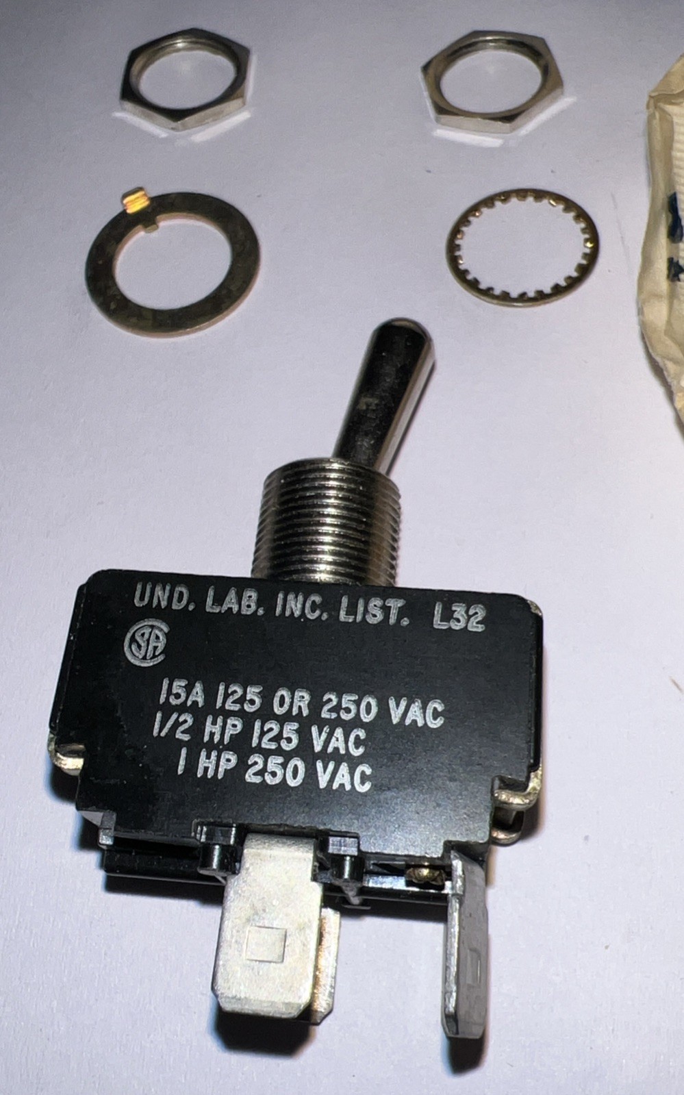 HONEYWELL 12TS95-2 Toggle OFF ON DPST 15 A 125 VAC/250 VAC NEW in SEALED PACKAGE