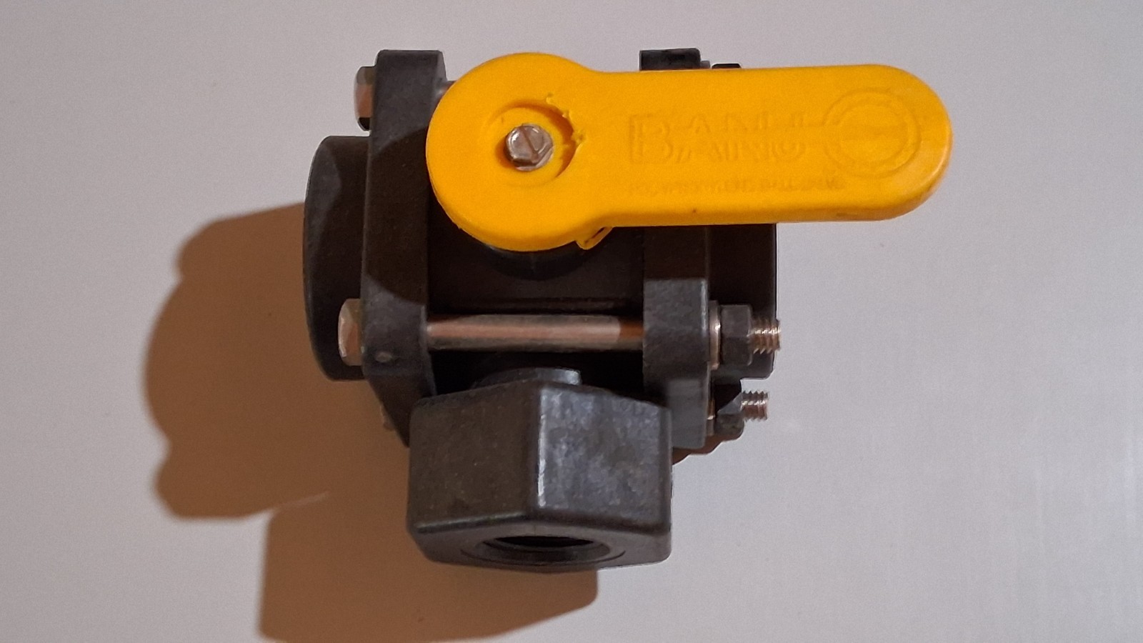 Banjo 3/4 inch 3-way valves