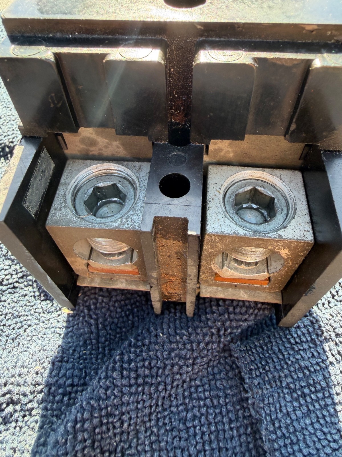 Square D Q2M2200MT 240V Circuit Breaker