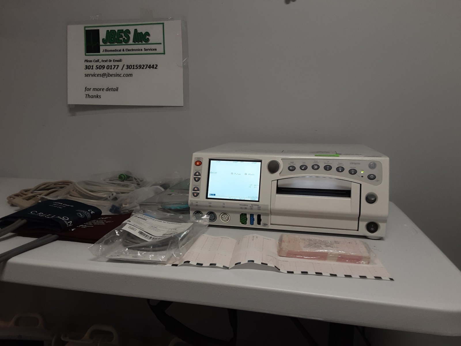 GE 259A Maternal/Fetal Monitor W/ Probes, All Accessories On Pic 30 Days Return