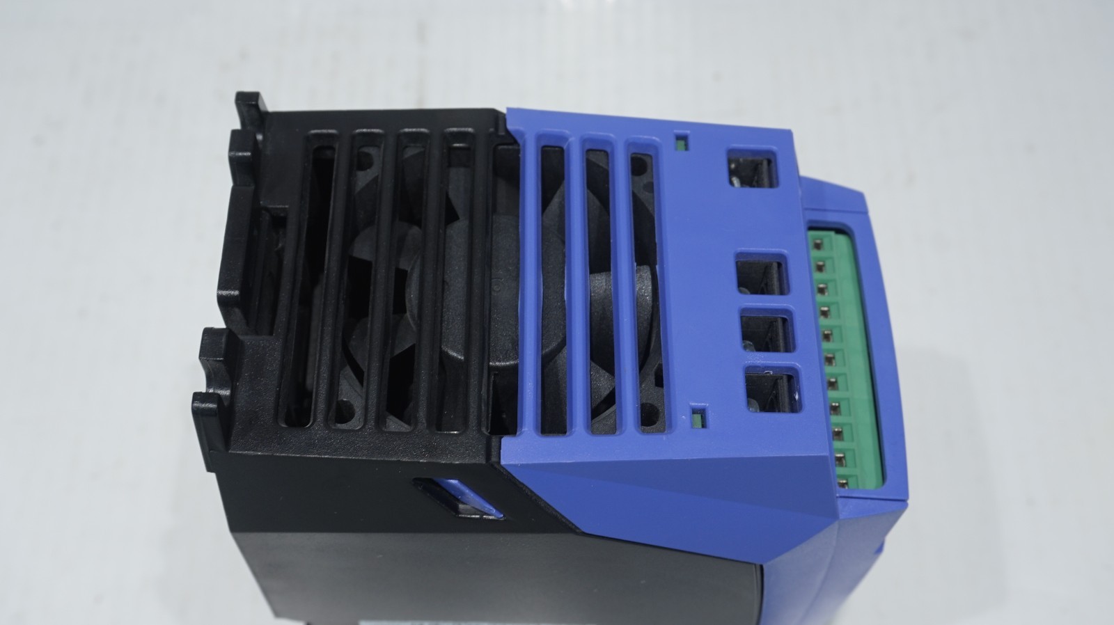 INVERTEK OPTIDRIVE E3 VARIABLE FREQUENCY DRIVE ODE-3-120043-3012 IP20/UL OPEN