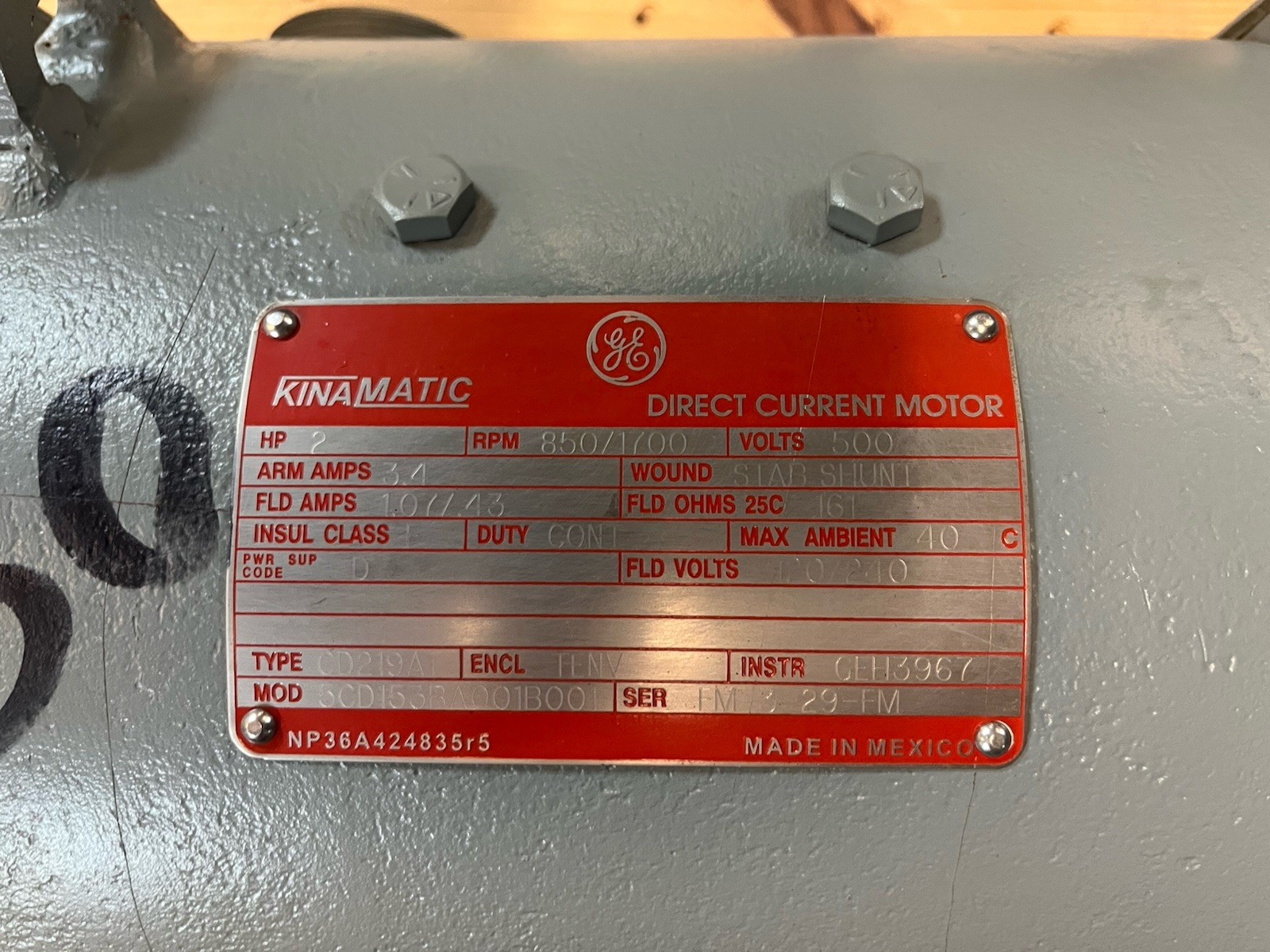 GE,5CD153BA001B001,KINAMATIC DC MOTOR 2HP 850/1700RPM 500VDC CD219AT